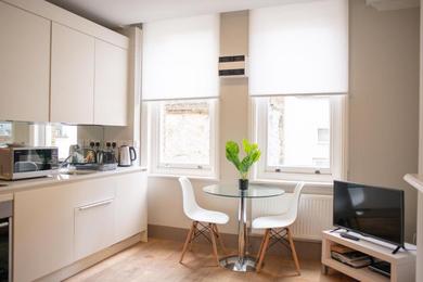 One Bed Serviced Apts near Oxford Street upper ground