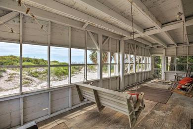 Holiday home Beachfront Edisto Island Townhome with Screened Porch