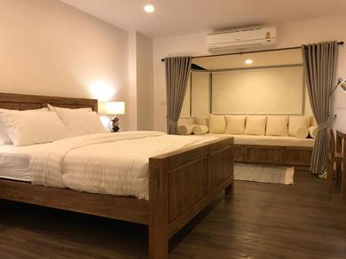Stylish 1-bedroom condo on Nimmanhemin ChiangMai