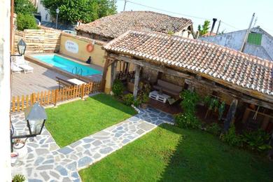 Villa 6 bedrooms villa with private pool and furnished garden at Campo de Cuellar