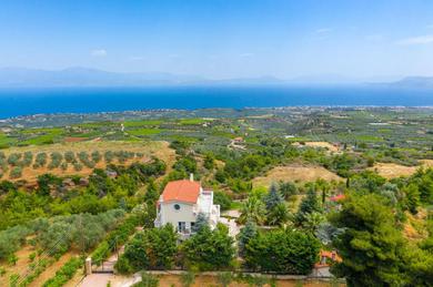 Вилла Villa Stella-Majestic Hill-Top Villa near Kiato in Korinthos