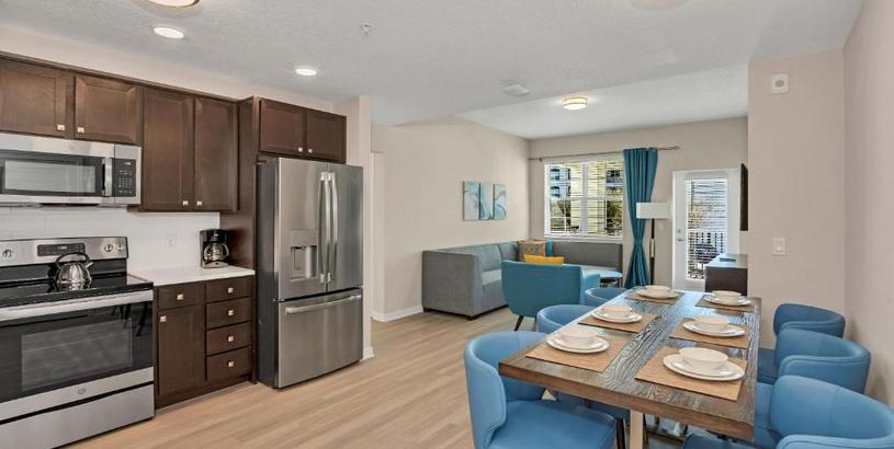 Apartments Upscale 3BR Condo - Family Resort - Pool And Hot Tub!