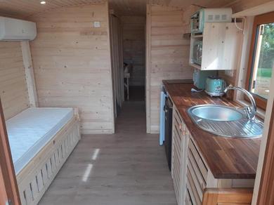 Holiday home Luxury caravan for six people - private swimming pool