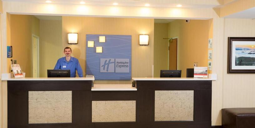 Resort Holiday Inn Express Hotel & Suites Cherokee-Casino, an IHG Hotel