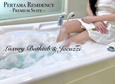 Apartments Staycation with Private Jacuzzi @ KL Downtown 1711