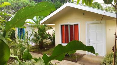 Гостевой дом Tropical Paradise Bungalows