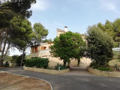Апартаменты Gîte dans villa provençale sous les pins