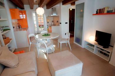 Apartments Apartment - 2 Bedrooms with WiFi - 07451