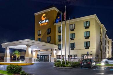 Отель Comfort Suites Gulfport