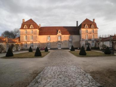Guest house Chambres d'Hôtes et Gîtes du Château de Clauzuroux