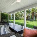 Holiday home PalmHouse: Comfort & Style Close to Beach