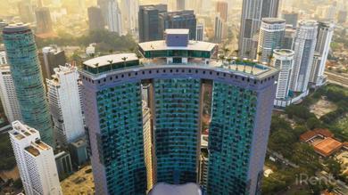 Гостевой дом Sky Suites with KLCC Twin Tower View by iStay