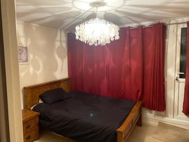 Guest house Uxbridge, single bedroom