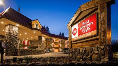 Отель Best Western Plus Yosemite Way Station
