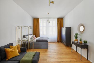 Апартаменты Deluxe Apartment in New Town by Prague Days