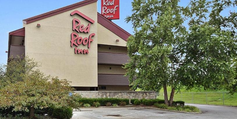 Мотель Red Roof Inn Louisville Expo Airport