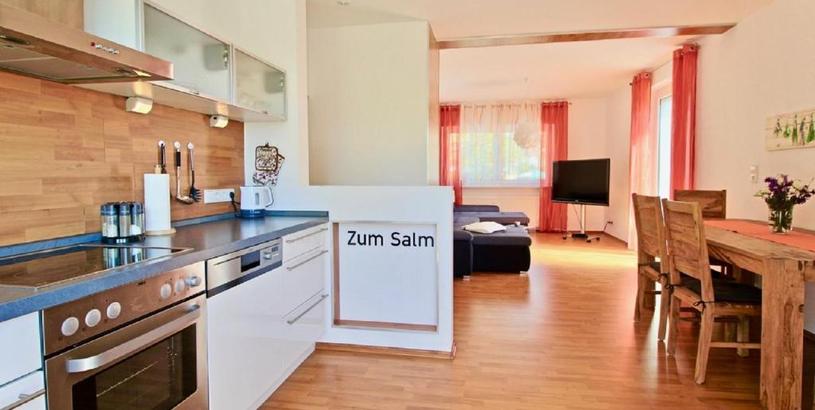 Апартаменты Ferienwohnung am Bodensee "Zum Salm"