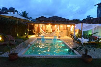 Дом отдыха Casa Alegre Trancoso, piscina, 3 suítes e ar-cond.