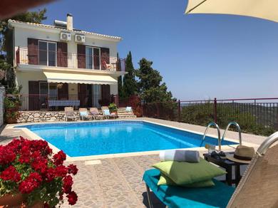 Вилла Private luxury villa with pool & amazing sea view