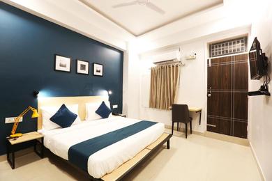 Hotel SilverKey Executive Stays 39691 Mittal Residency Mayur Vihar Phase-1