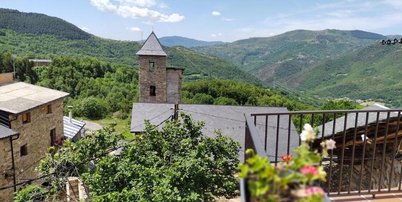 Chalet Casa rural con vistas en el corazón del Pirineo