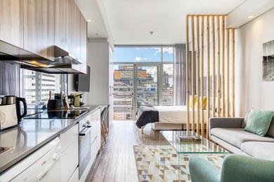 Апартаменты Luxury New York City Style Apartment near Table Mountain
