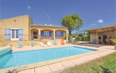  Awesome Home In Cairanne With 5 Bedrooms, Private Swimming Pool And Outdoor Swimming Pool