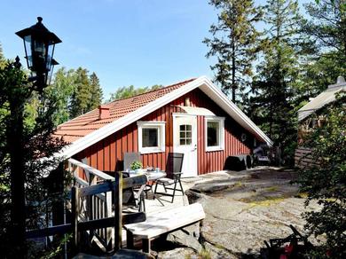 Holiday home 4 person holiday home in UDDEVALLA