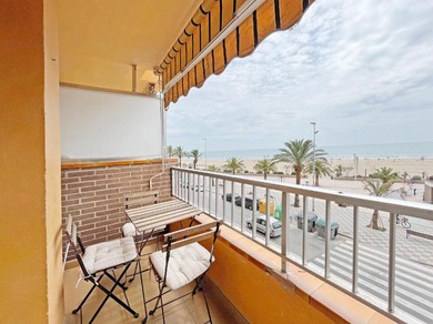 Apartments Global Properties, Apartamento en primera linea de playa, Puerto de Sagunto