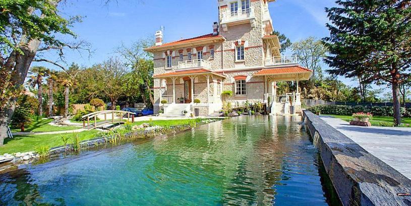 Вилла Taussat-les-Bains Villa Sleeps 16 Pool Air Con WiFi
