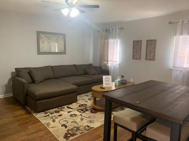 Holiday home Comfortable Two Bedroom on Royal in Springboro