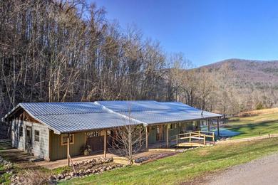 Holiday home Pet-Friendly Blue Ridge, Cherokee Forest Retreat!