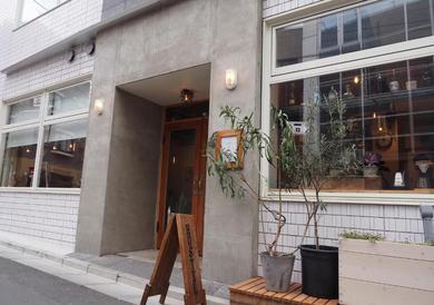Хостел almond hostel & cafe Shibuya