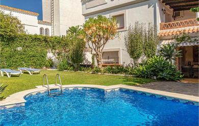 Amazing home in Marbella with WiFi, 5 Bedrooms and Swimming pool