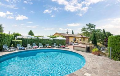 Апартаменты Beautiful Apartment In Barberino, Tavernelle With Outdoor Swimming Pool, Wifi And 2 Bedrooms