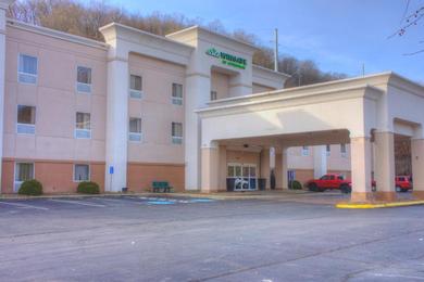 Hotel Wingate by Wyndham Steubenville