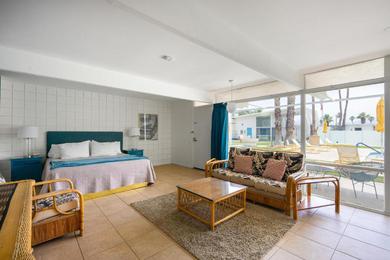Holiday home Monkey Tree - Suite with Pool View - Room 8