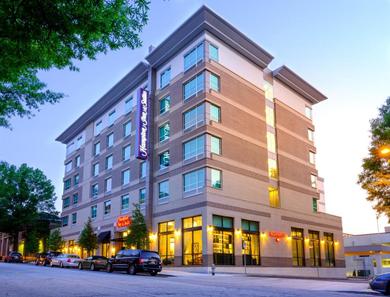 Отель Hampton Inn & Suites Atlanta Decatur/Emory
