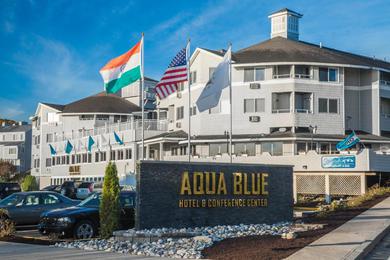 Отель Aqua Blue Hotel