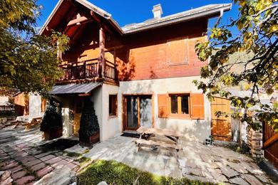 Family cottage with GARDEN in La Salle-les-Alpes