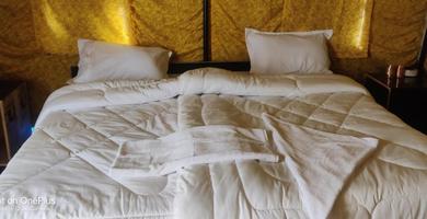 Luxury tent Mountain Edge camp Diskit