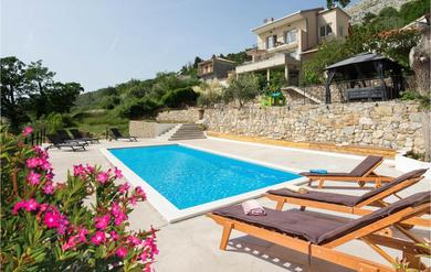 Holiday home Amazing home in Srinjine with Outdoor swimming pool and 3 Bedrooms