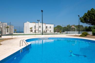 Hotel FLH Praia Grande Duplex House with Pool