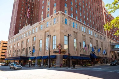 Отель Hilton Milwaukee City Center