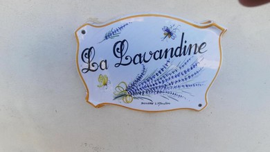 Отель La Lavandine