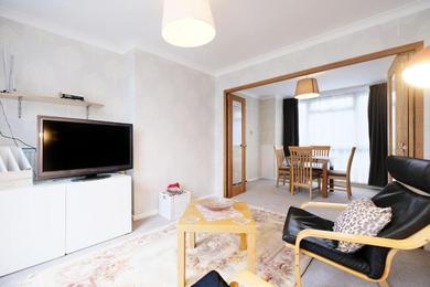 Apartments Pass the Keys - Swiss Cottage Apartment close to everything!