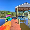 Holiday home Riverfront Retreat on 4 Acres with Private Dock