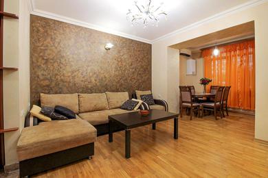 2 Bedroom Apartment on Nalbandyan street