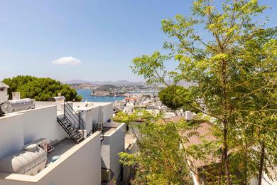 Pleasant House with Splendid View in the Heart of Bodrum