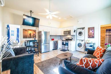 Апартаменты 1A- Coolidge AZ 1bd fully furnished w amenities 1A